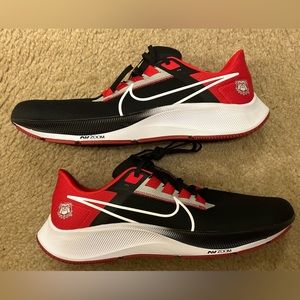 Nike Air Zoom Pegasus 38 Georgia Bulldogs Running Shoes